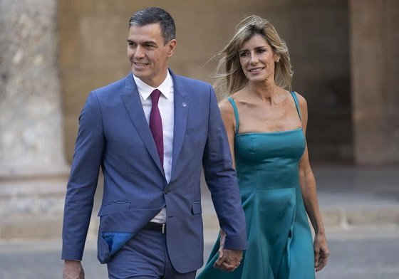 PEDRO SANCHEZ Y BEGOÑA