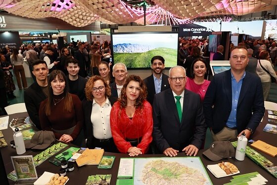 220124 Delegación de la isla de La Gomera presente en FITUR, encabezada por el presidente insular, Casimiro Curbelo, y la consejera insular de Turismo, María Isabel Méndez